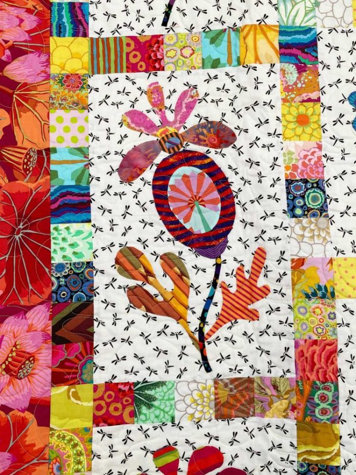 Floral Applique Quilt - Image 8