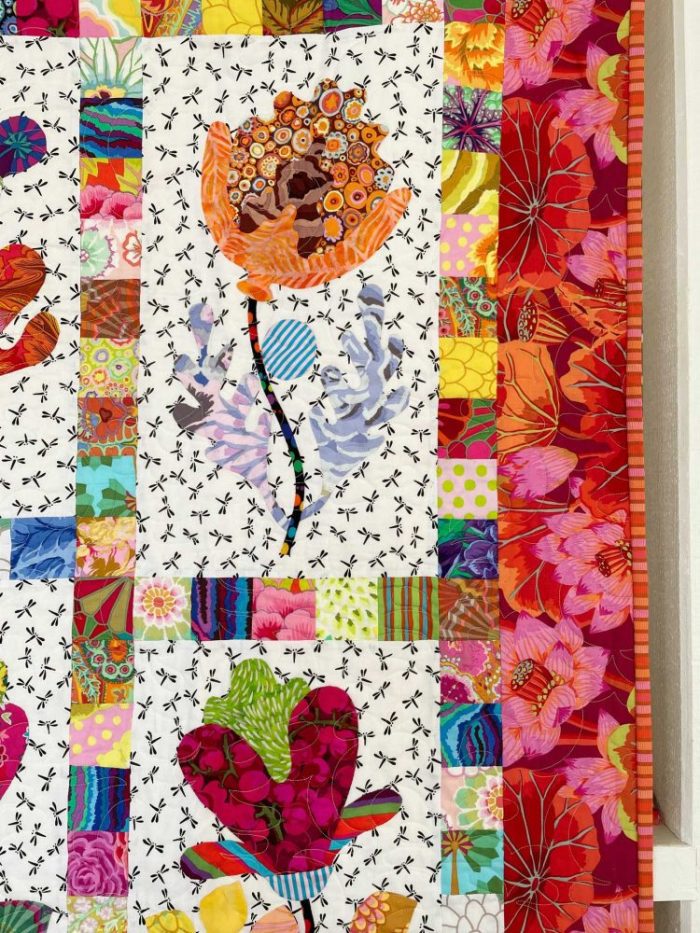 Floral Applique Quilt - Image 6