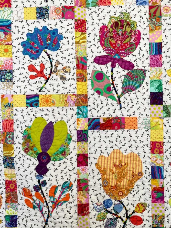 Floral Applique Quilt - Image 2