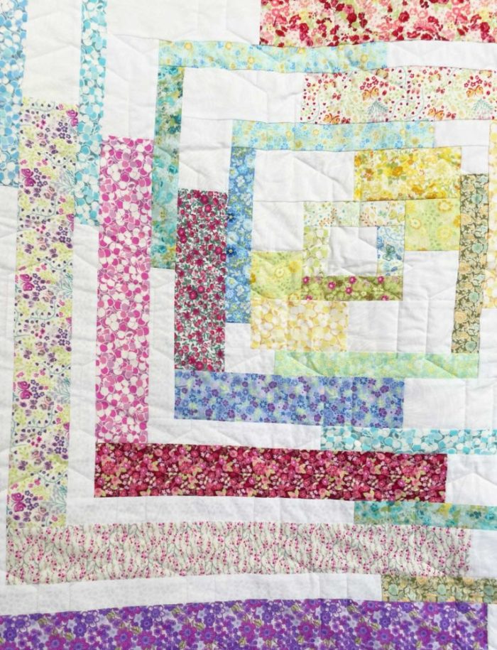 Antelope Canyon Log Cabin style floral quilt - Image 8