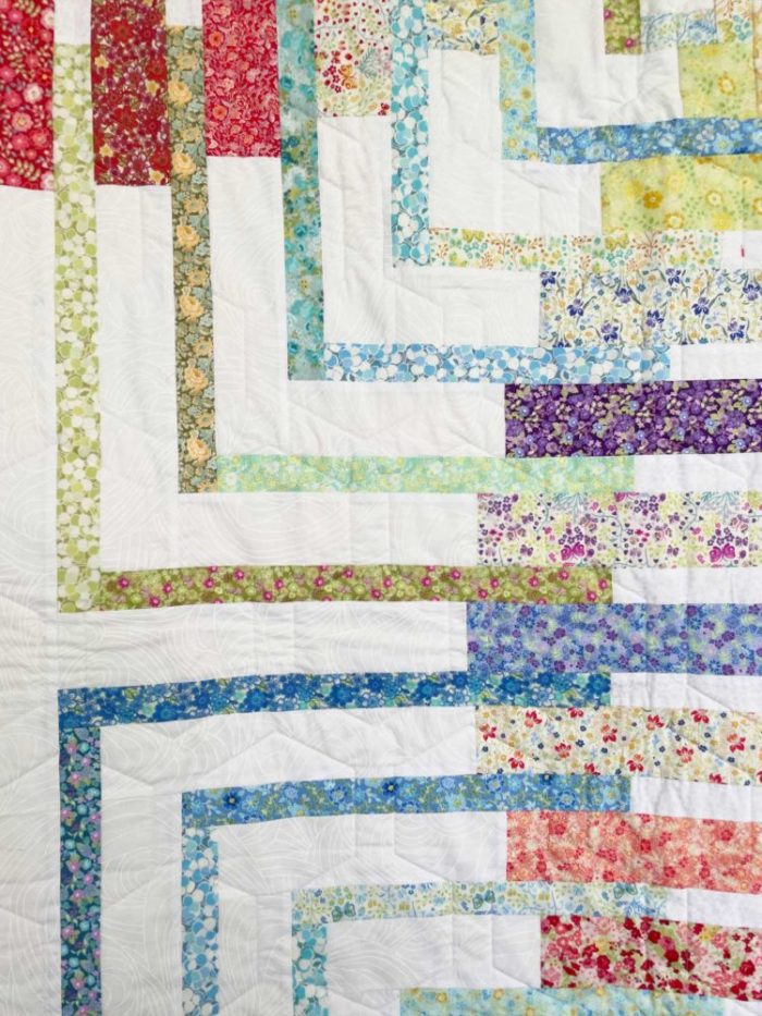 Antelope Canyon Log Cabin style floral quilt - Image 12