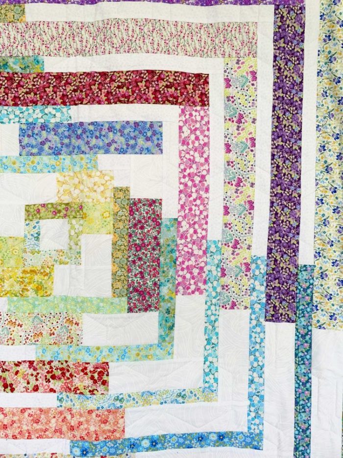 Antelope Canyon Log Cabin style floral quilt - Image 3